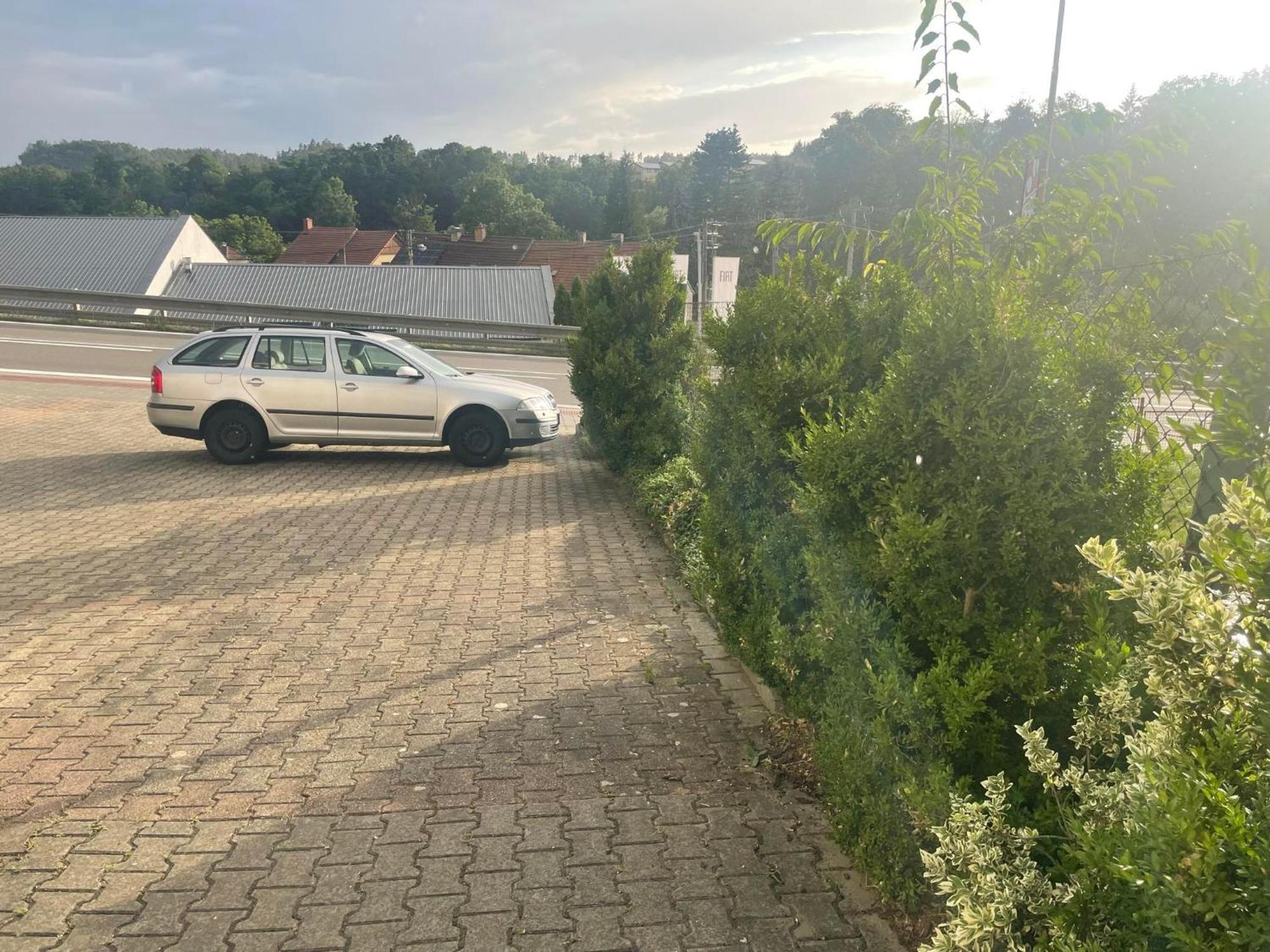 ホテル Penzion Fontana Náměšť nad Oslavou エクステリア 写真